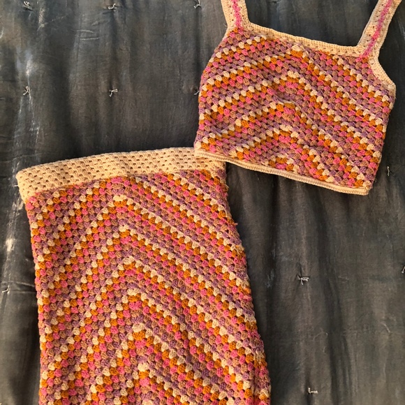 Crochet Set - Picture 3 of 6